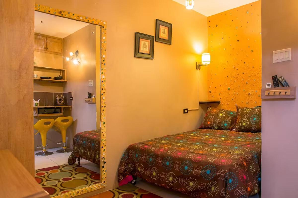 One32 Guesthouse Bejeweled Kingston Exterior photo